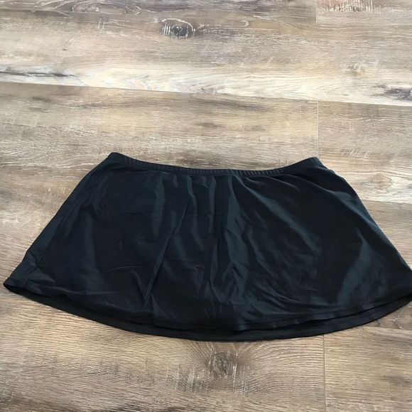 Coco Reef Bathing Suit 🩱 - Picture 2 of 7